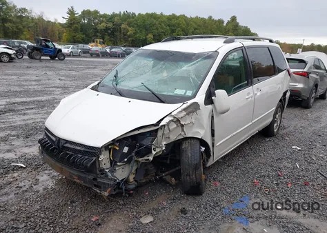 2005 Toyota Sienna Xle из США, поврежденный, VIN 5TDBA22C75S049144